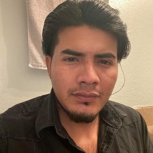 Meet your Posher, Reyes